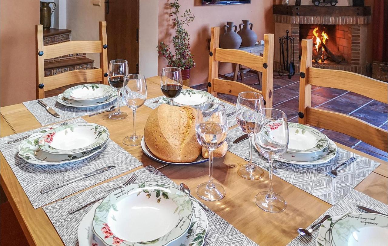 Awesome Home In Algatocín Zewnętrze zdjęcie
